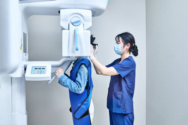 Best Emergency Broken Tooth Repair in Hollins, VA