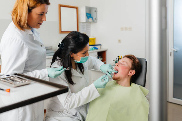 Best Pediatric Emergency Dentist in Hollins, VA