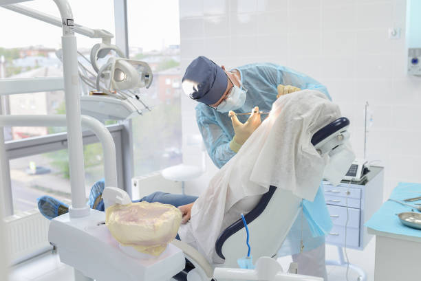 Best Emergency Tooth Extraction in Hollins, VA